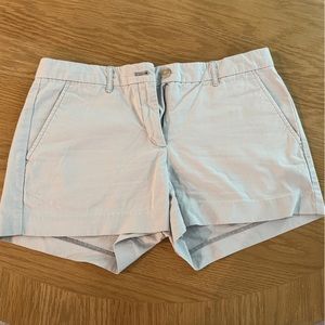 Women’s GAP khaki shorts